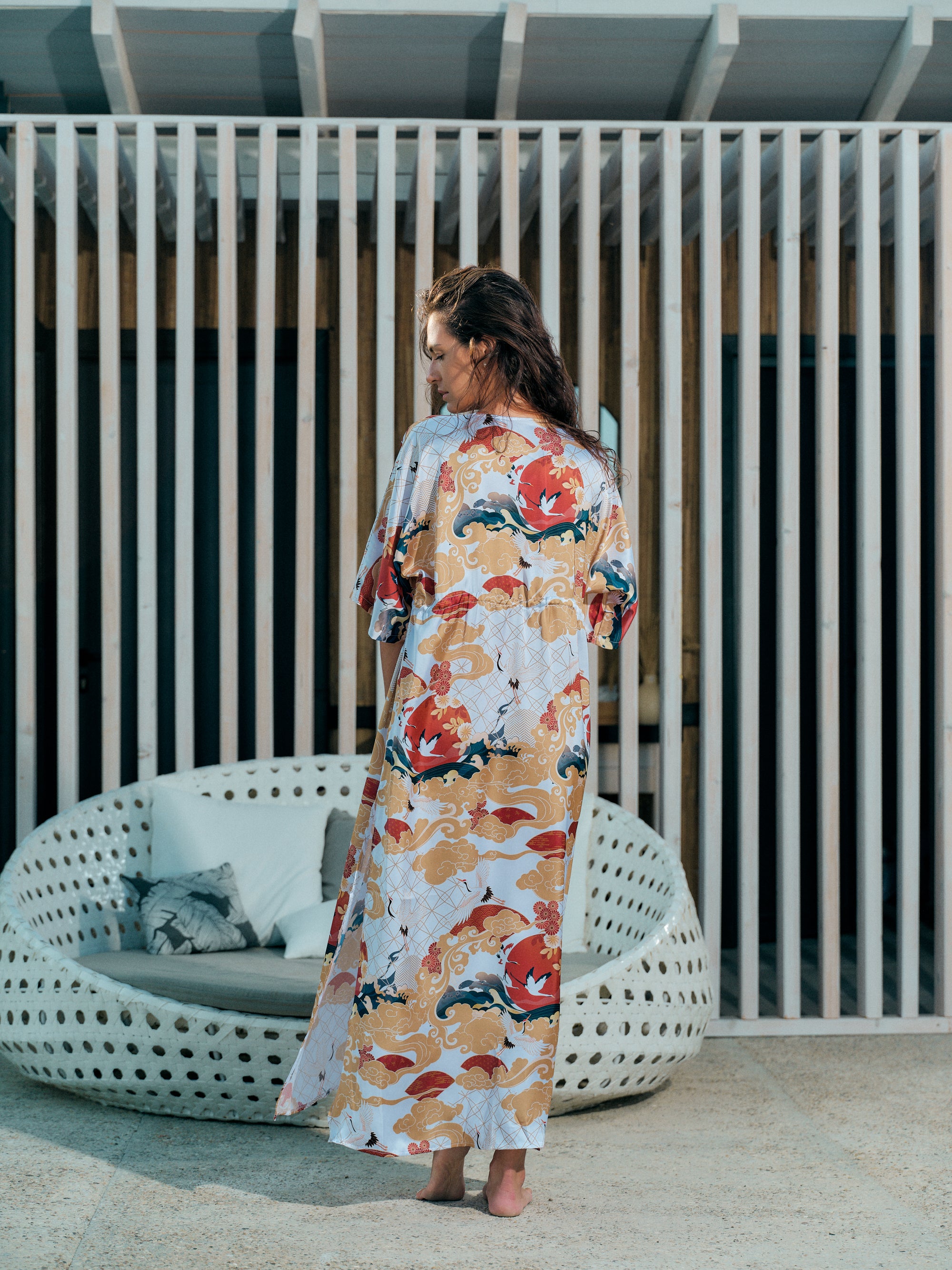 beach kimono long white satin chiffon, Asahi collection back view