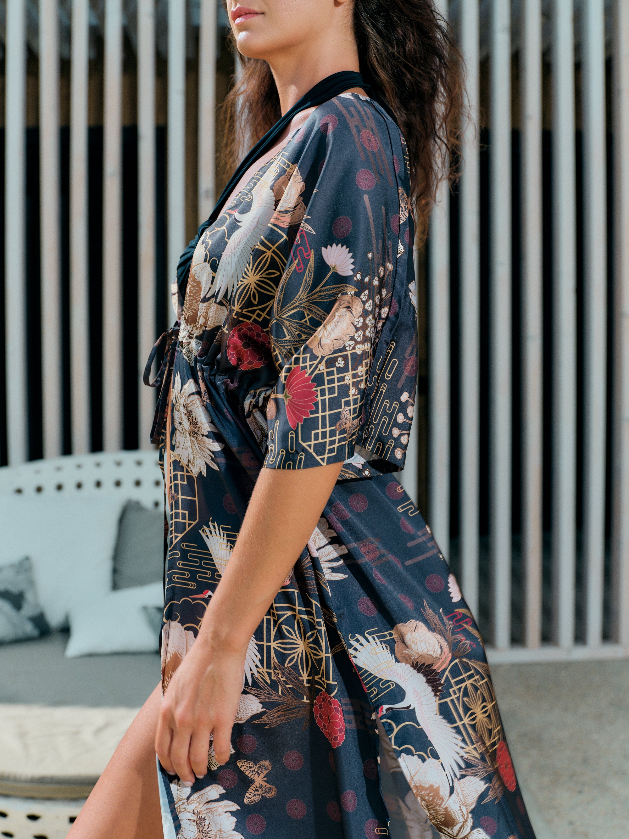 beach kimono long black satin chiffon, Koan collection detail side view