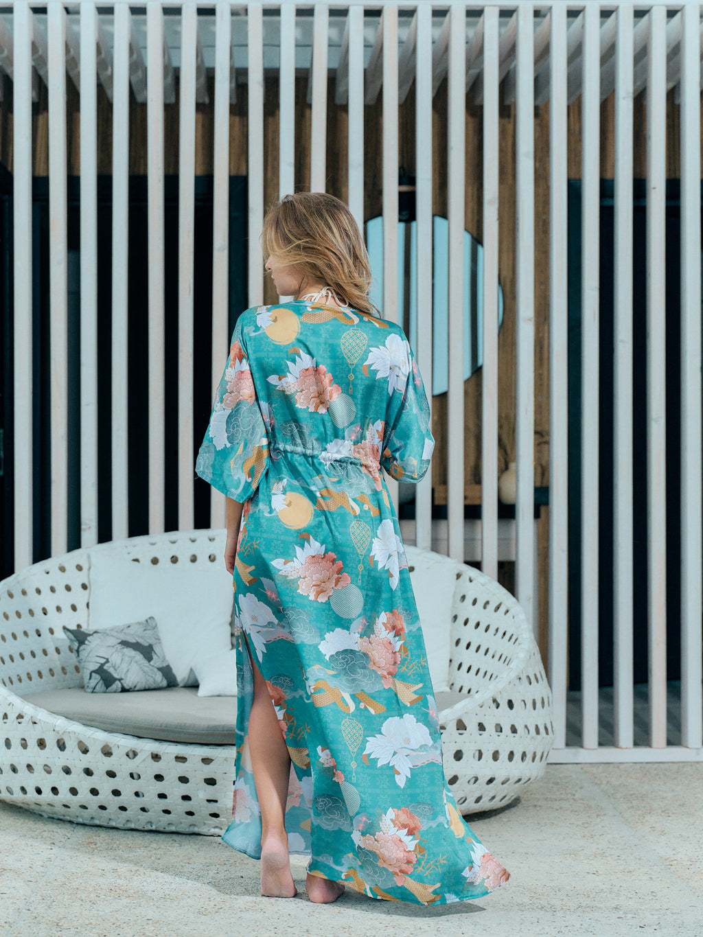 beach kimono long turquoise satin chiffon, Yugen collection back view