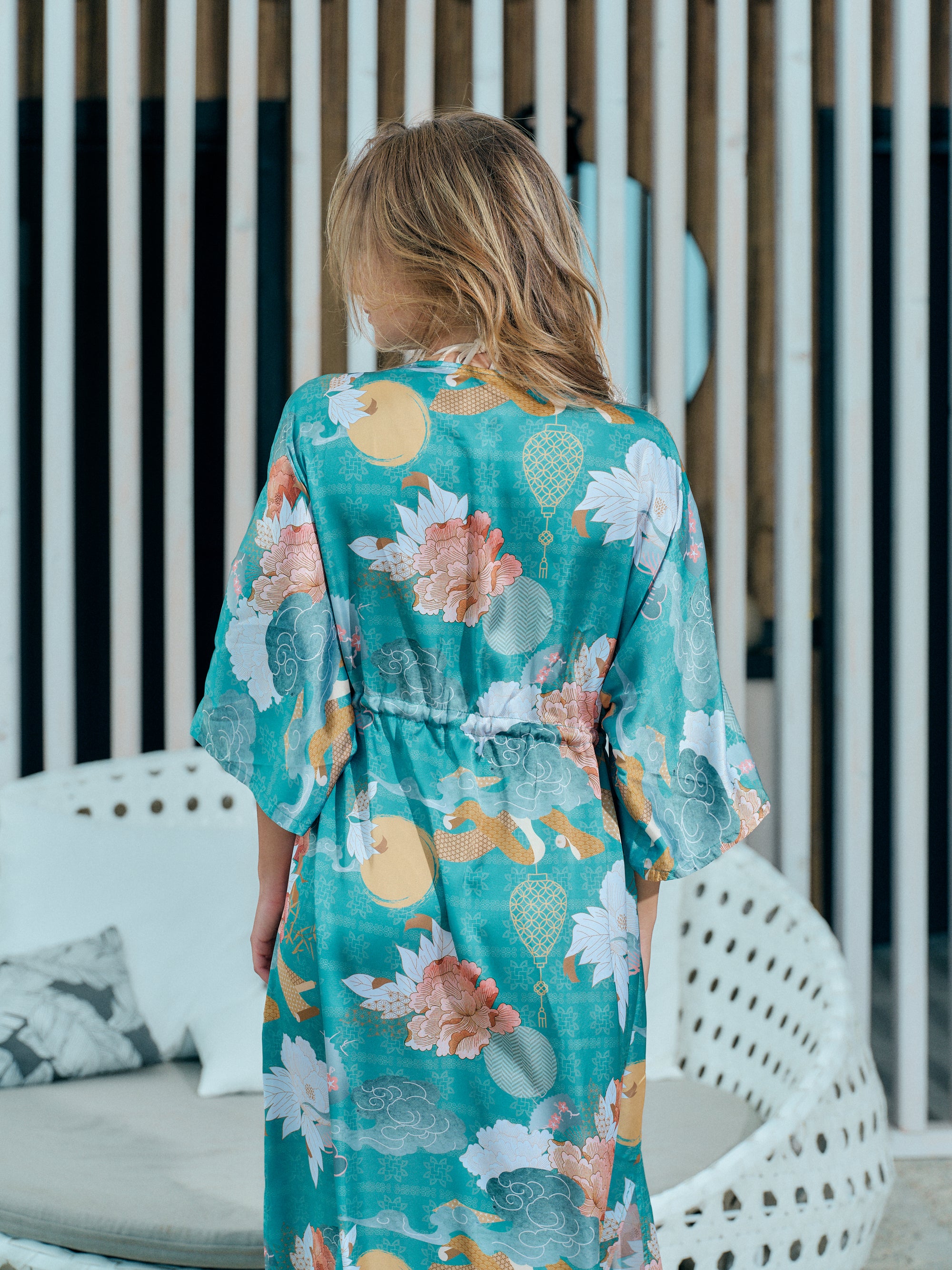 beach kimono long turquoise satin chiffon, Yugen collection detail back view