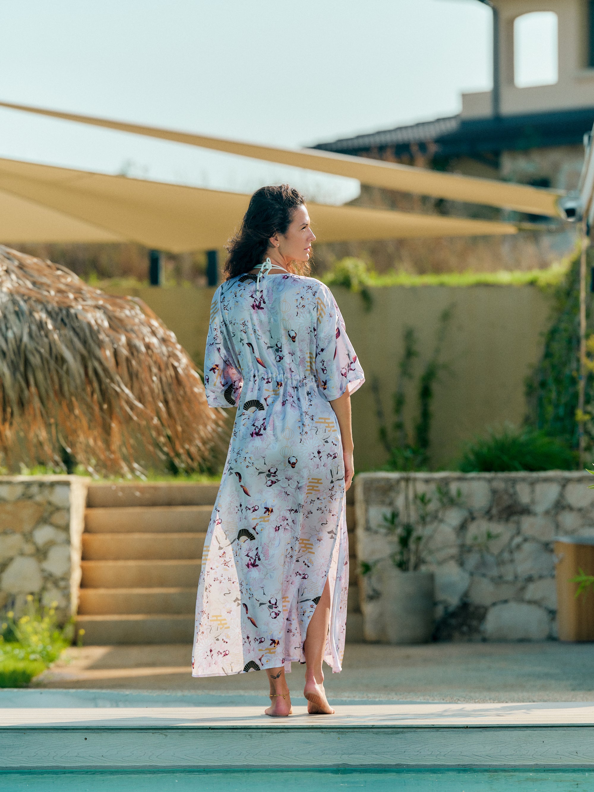 beach kimono long ivory satin chiffon, Akari collection back view