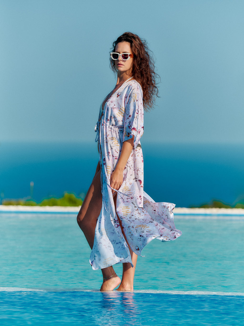 beach kimono long ivory satin chiffon, Akari collection side view