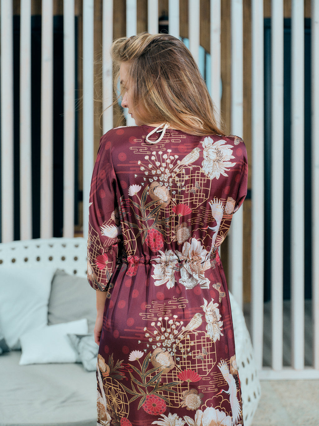 beach kimono long burgundy satin chiffon, Koan collection detail back view
