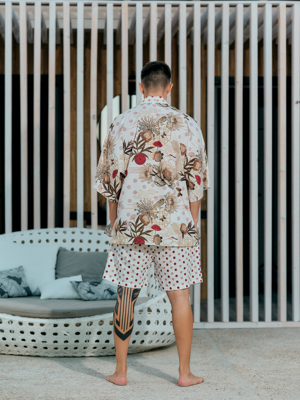 mens beach kimono set white satin chiffon, Koan collection back view