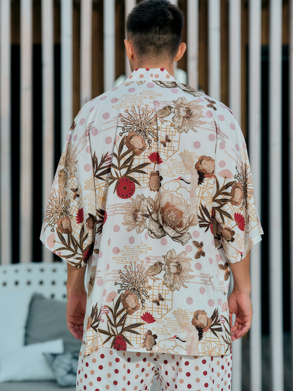 mens beach kimono set white satin chiffon, Koan collection detail back view