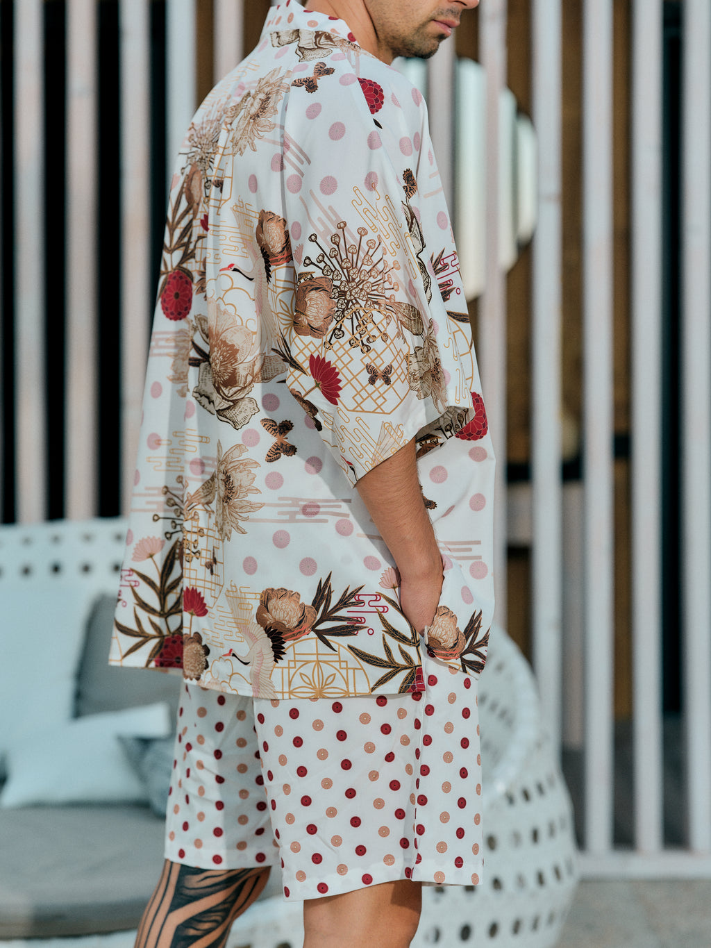 mens beach kimono set white satin chiffon, Koan collection detail side view