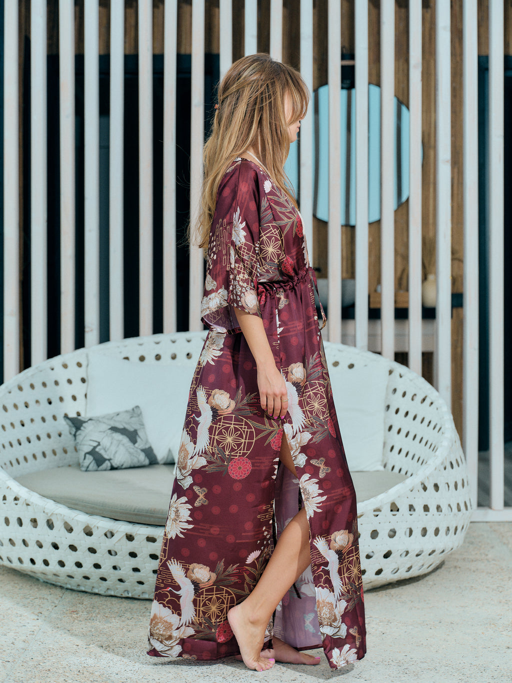 beach kimono long burgundy satin chiffon, Koan collection side view
